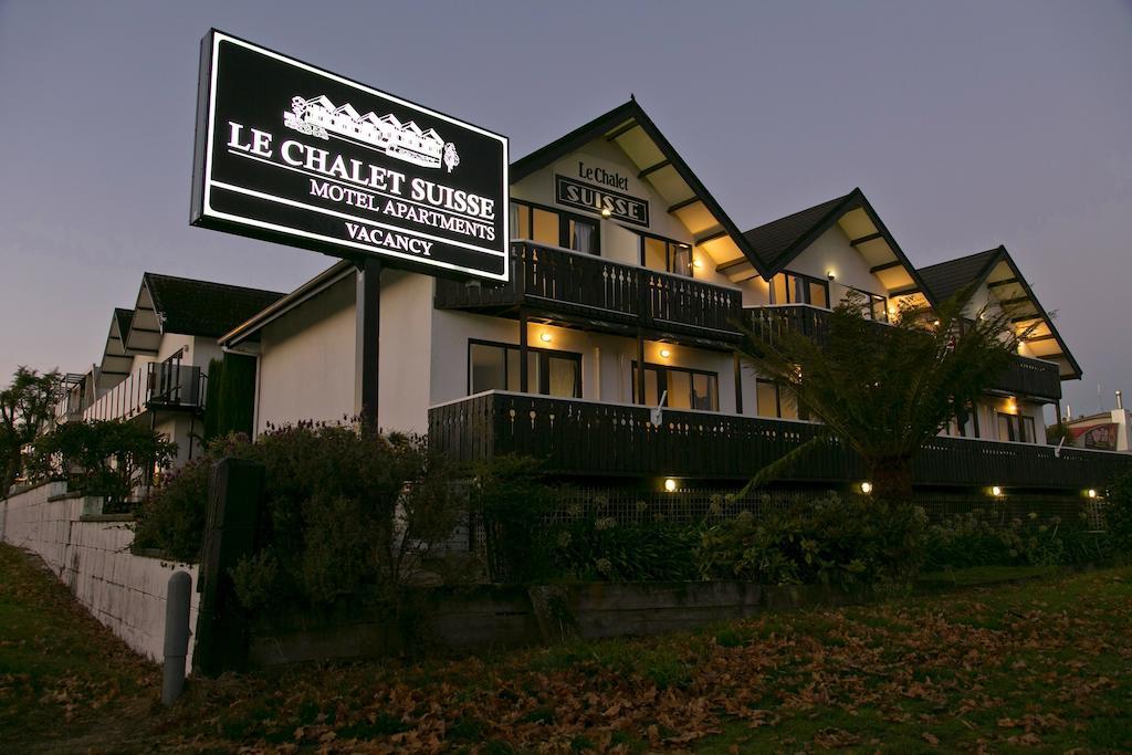 Le Chalet Suisse Motel Taupo Eksteriør bilde